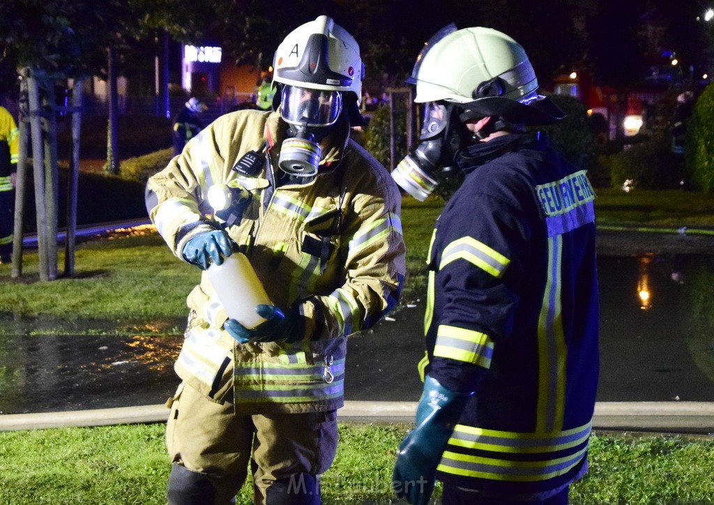 Grossbrand Halle Troisdorf Kriegsdorf Junkersring P716.JPG - Miklos Laubert